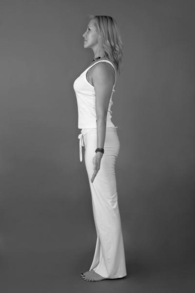 Иллюстрация к книге — Йога для стройности, здоровья и красоты [_02.jpg]