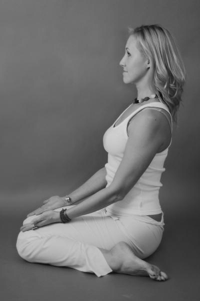 Иллюстрация к книге — Йога для стройности, здоровья и красоты [_65.jpg]