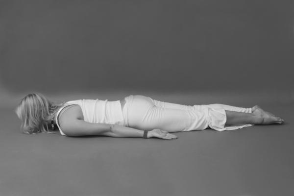 Иллюстрация к книге — Йога для стройности, здоровья и красоты [_92.jpg]