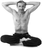 Иллюстрация к книге — Йога. Для тех, у кого «нет времени». Минимум усилий, максимум результата! [i_143.jpg]