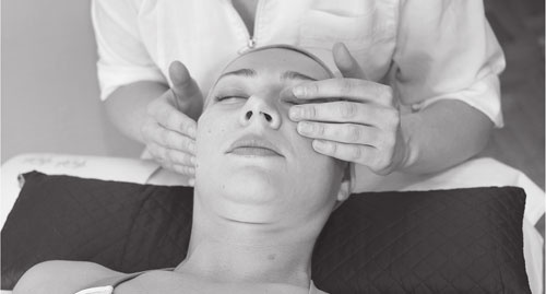 Иллюстрация к книге — Атлас. Практический массаж [i_076.jpg]