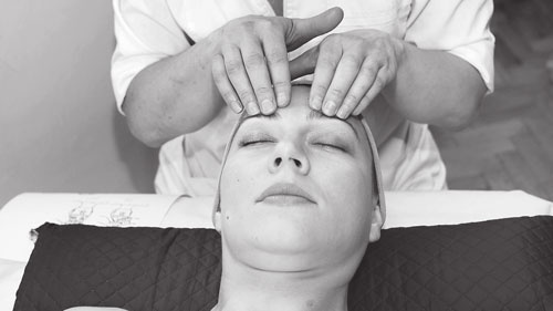 Иллюстрация к книге — Атлас. Практический массаж [i_098.jpg]