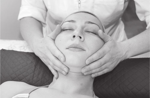 Иллюстрация к книге — Атлас. Практический массаж [i_102.jpg]