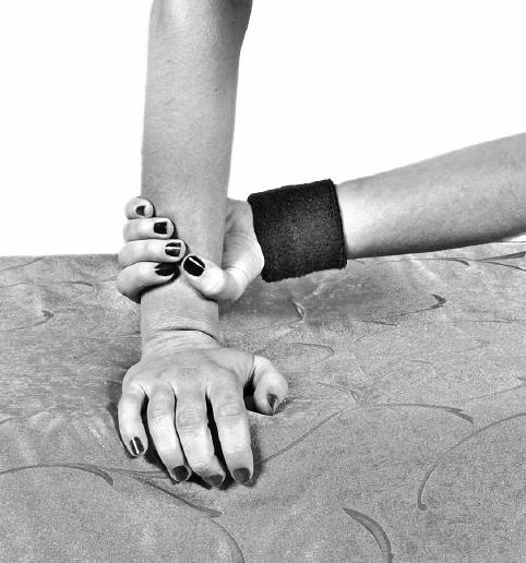 Иллюстрация к книге — Ария для спины. Авторская программа против боли в суставах [i_093.jpg]