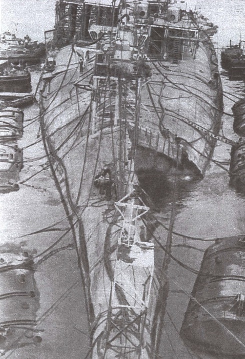 Иллюстрация к книге — Тайны "Императрицы Марии" [i_021.jpg]