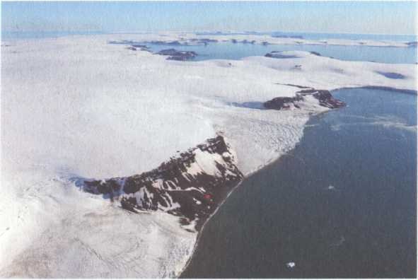 Иллюстрация к книге — Обрученные с Севером. По следам «Двух капитанов» [img_29.jpg]