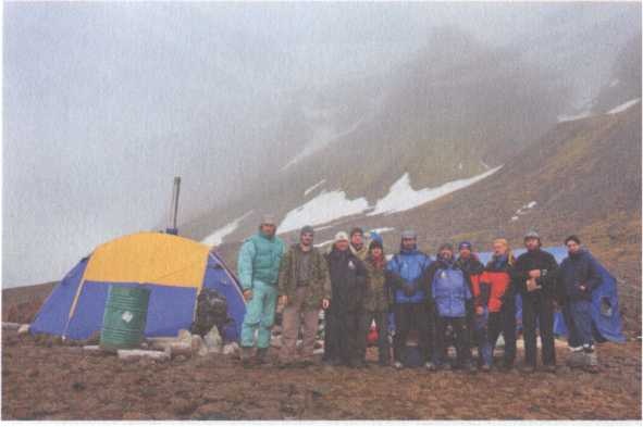 Иллюстрация к книге — Обрученные с Севером. По следам «Двух капитанов» [img_8.jpg]