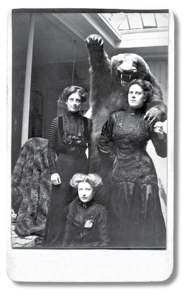 Иллюстрация к книге — Библиотека душ. Нет выхода из дома странных детей [i_026.jpg]