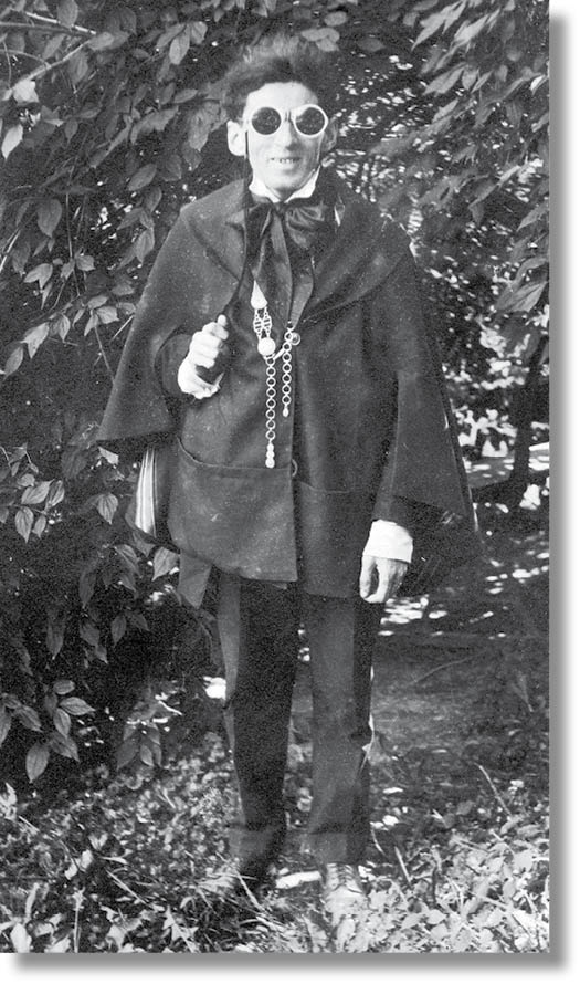 Иллюстрация к книге — Библиотека душ. Нет выхода из дома странных детей [i_056.jpg]