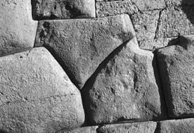 Иллюстрация к книге — Опрокинутый мир. Тайны прошлого – загадки грядущего. Что скрывают архивы Спецотдела НКВД, Аненербе и Верховного командования Вермахта [i_048.jpg]