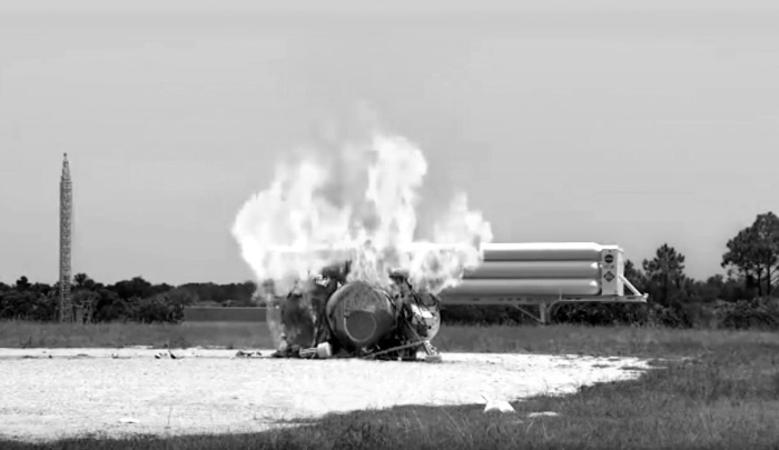 Иллюстрация к книге — Солнце, Луна, Марс [i_043.jpg]