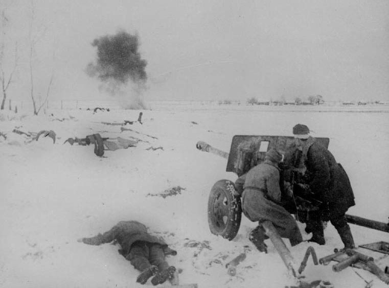 Иллюстрация к книге — Мы дрались против «Тигров». «Главное – выбить у них танки!» [i_002.jpg]