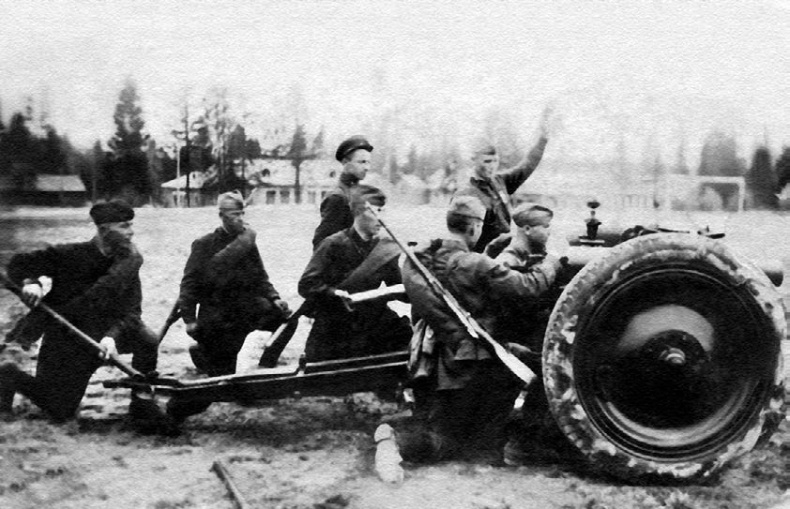 Иллюстрация к книге — Мы дрались против «Тигров». «Главное – выбить у них танки!» [i_038.jpg]