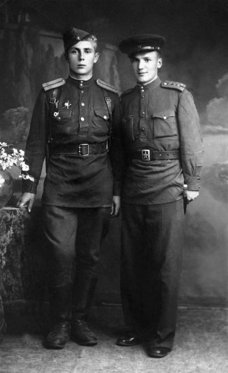 Иллюстрация к книге — Мы дрались против «Тигров». «Главное – выбить у них танки!» [i_044.jpg]