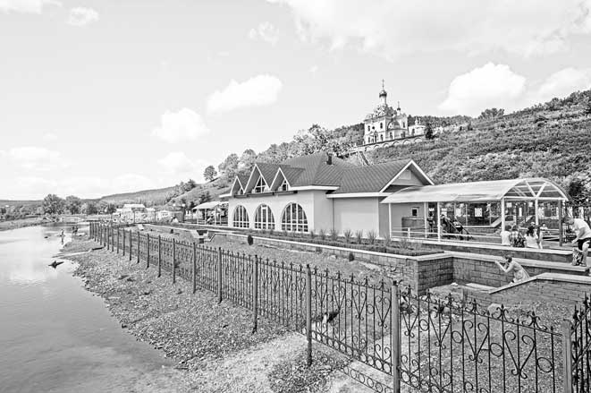 Иллюстрация к книге — Вилы [i_090.jpg]