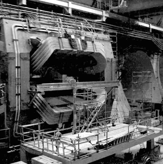 Иллюстрация к книге — 4-й рейх, или Грядущая раса Полой земли [i_115.jpg]