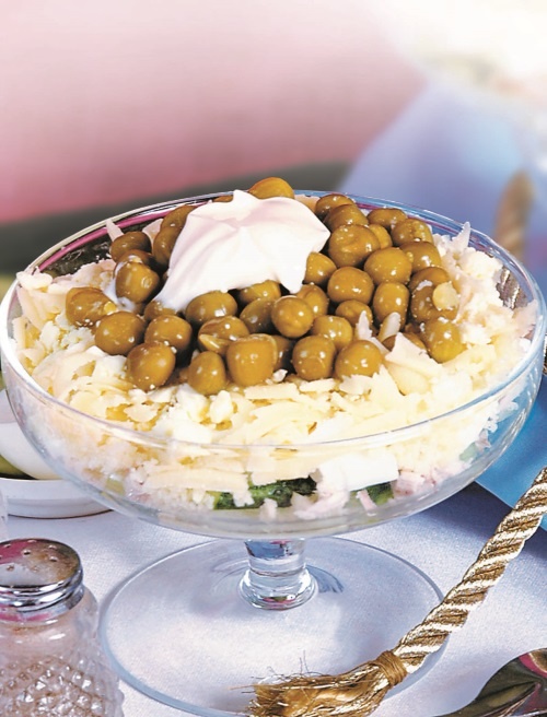 Иллюстрация к книге — 365 салатов на каждый день [i_008.jpg]