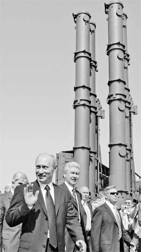 Иллюстрация к книге — Ядерный щит России. Кто победит в Третьей мировой войне? [_18.jpg]