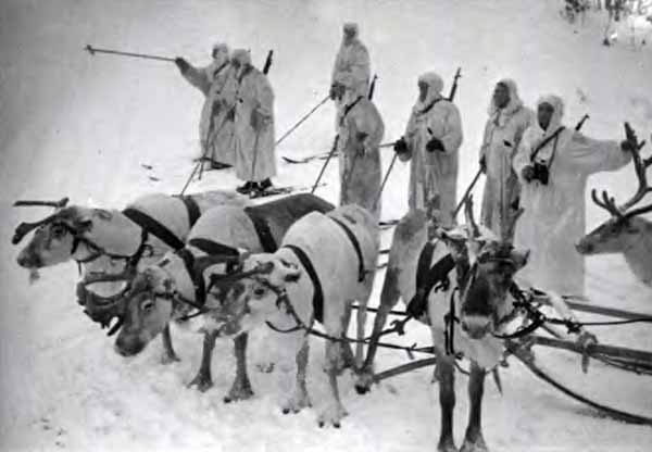 Иллюстрация к книге — Советская военная разведка. Как работала самая могущественная и самая закрытая разведывательная организация ХХ века [i_013.jpg]