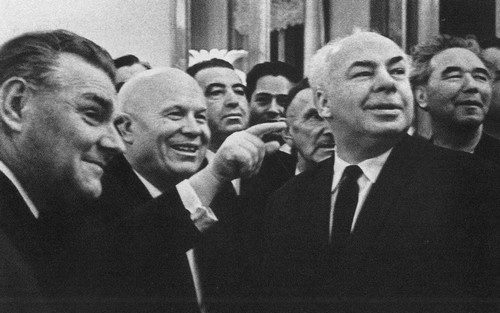 Иллюстрация к книге — Таинственная страсть. Роман о шестидесятниках [i_060.jpg]