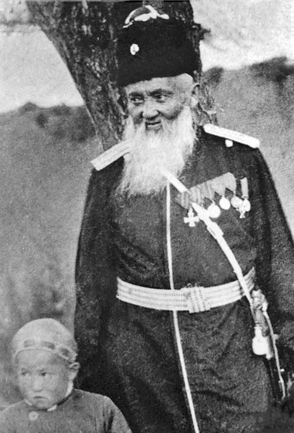 Иллюстрация к книге — Война империй. Тайная история борьбы Англии против России [i_060.jpg]