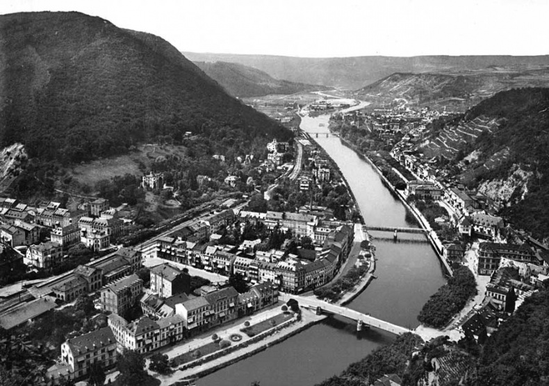 Иллюстрация к книге — Быть принцессой. Повседневная жизнь при русском дворе [i_040.jpg]