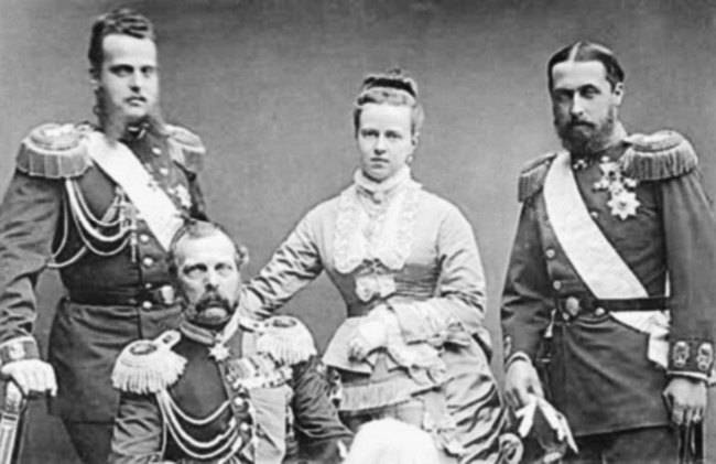 Иллюстрация к книге — Восхитительные женщины. Неподвластные времени [i_061.jpg]