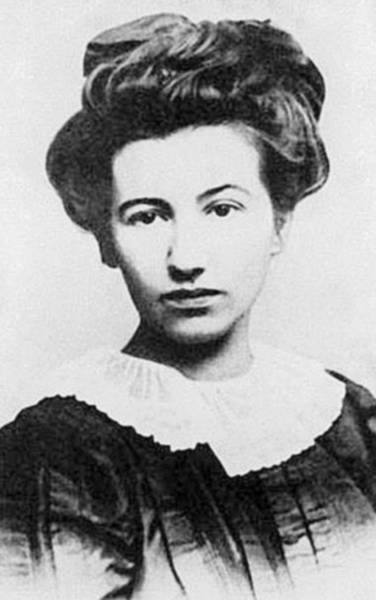 Иллюстрация к книге — Восхитительные женщины. Неподвластные времени [i_162.jpg]