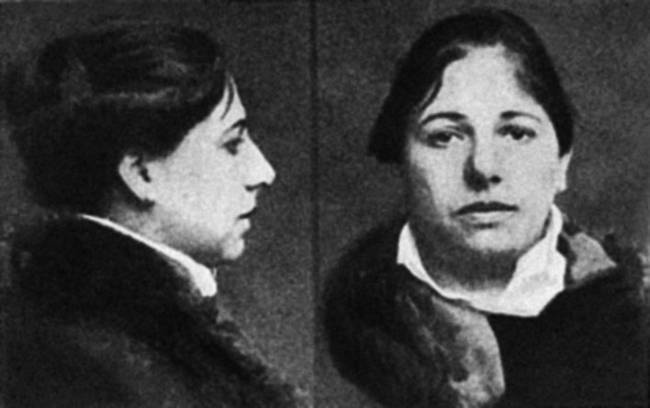 Иллюстрация к книге — Восхитительные женщины. Неподвластные времени [i_184.jpg]