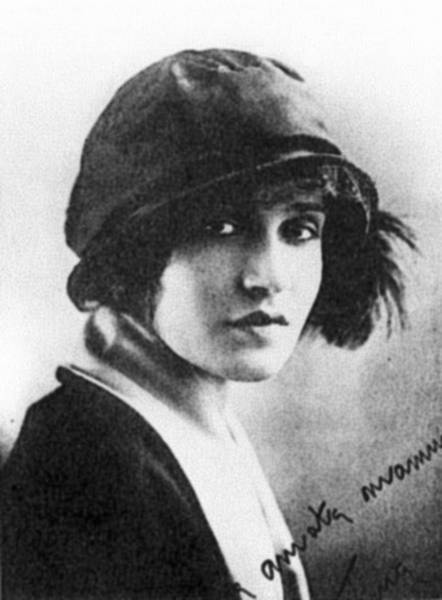 Иллюстрация к книге — Восхитительные женщины. Неподвластные времени [i_212.jpg]