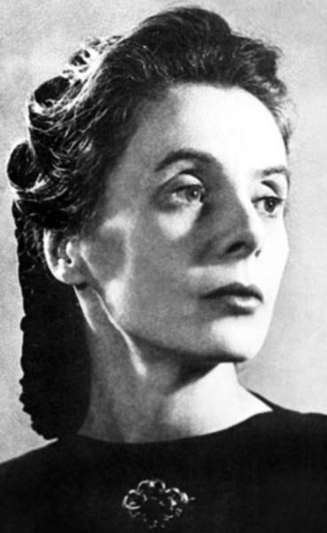 Иллюстрация к книге — Восхитительные женщины. Неподвластные времени [i_228.jpg]