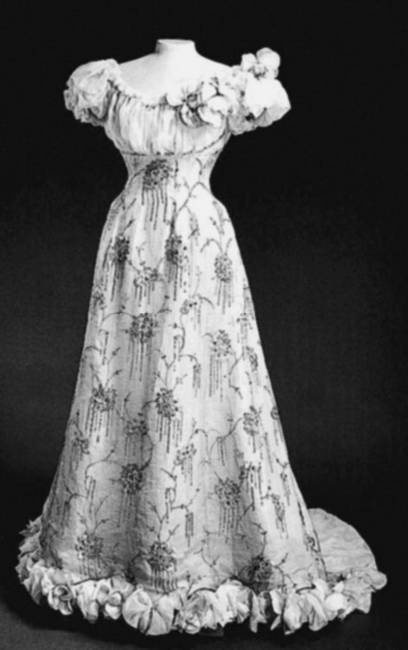 Иллюстрация к книге — Восхитительные женщины. Неподвластные времени [i_268.jpg]