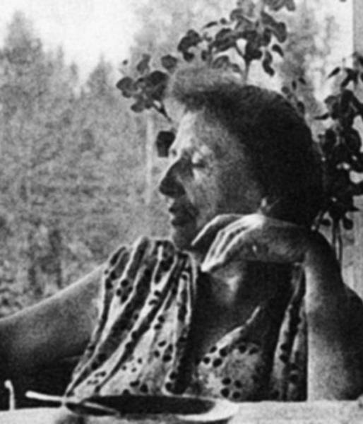 Иллюстрация к книге — Восхитительные женщины. Неподвластные времени [i_275.jpg]