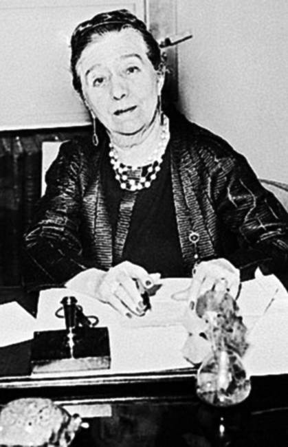 Иллюстрация к книге — Восхитительные женщины. Неподвластные времени [i_279.jpg]