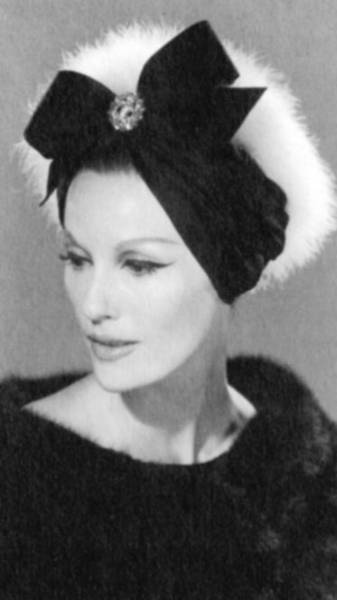 Иллюстрация к книге — Восхитительные женщины. Неподвластные времени [i_329.jpg]