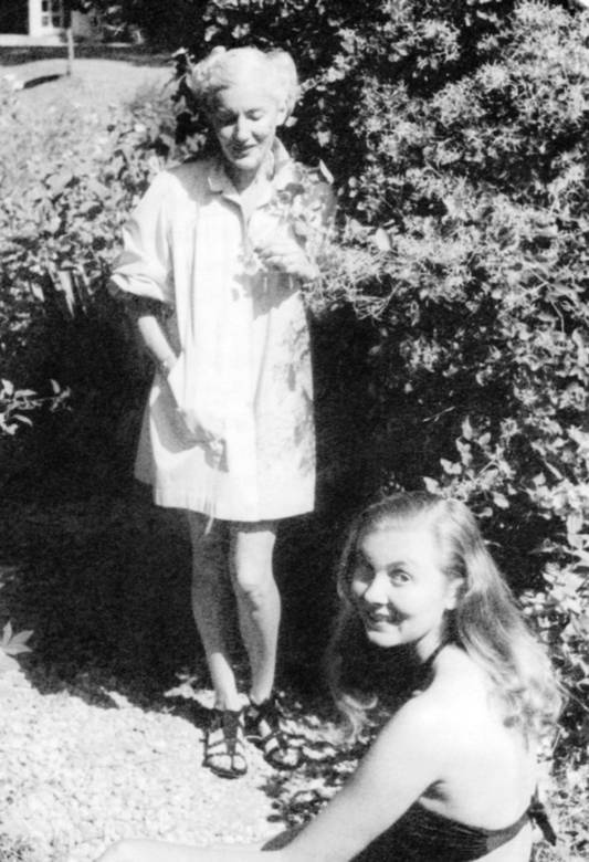 Иллюстрация к книге — Восхитительные женщины. Неподвластные времени [i_330.jpg]