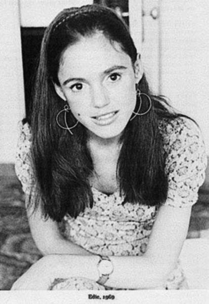 Иллюстрация к книге — Восхитительные женщины. Неподвластные времени [i_336.jpg]