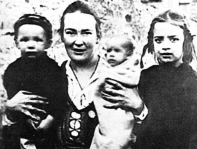 Иллюстрация к книге — Восхитительные женщины. Неподвластные времени [i_416.jpg]