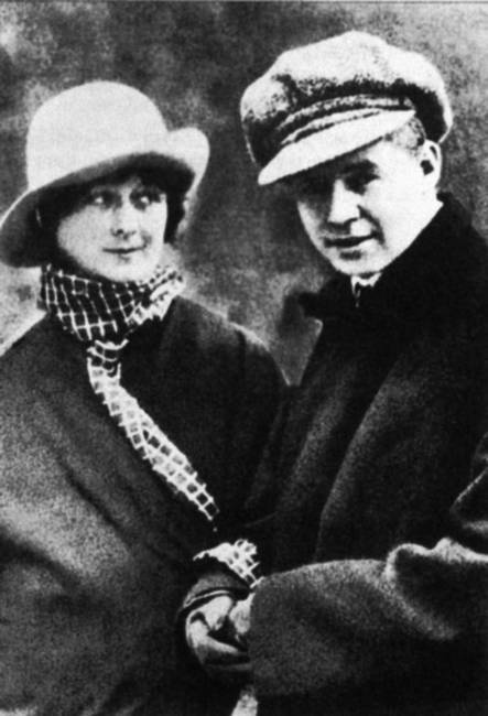 Иллюстрация к книге — Восхитительные женщины. Неподвластные времени [i_431.jpg]