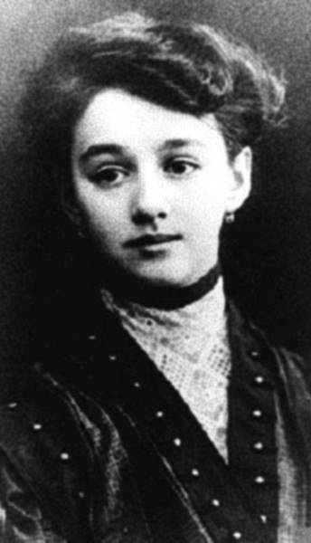 Иллюстрация к книге — Восхитительные женщины. Неподвластные времени [i_463.jpg]