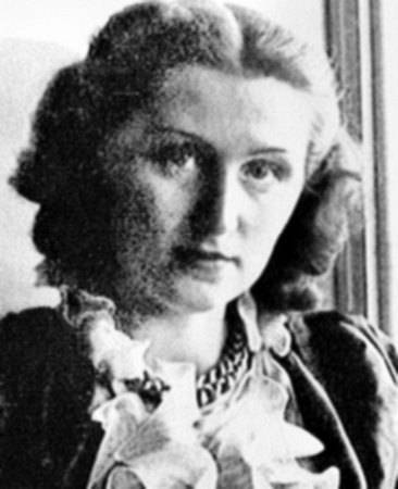 Иллюстрация к книге — Восхитительные женщины. Неподвластные времени [i_471.jpg]