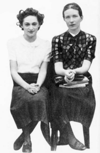 Иллюстрация к книге — Восхитительные женщины. Неподвластные времени [i_483.jpg]