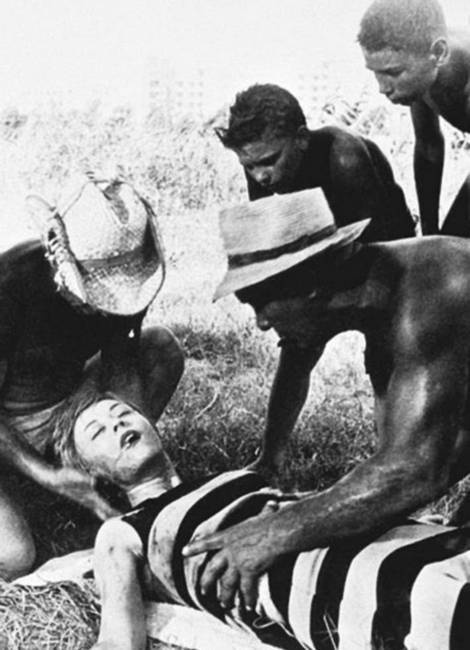 Иллюстрация к книге — Восхитительные женщины. Неподвластные времени [i_496.jpg]