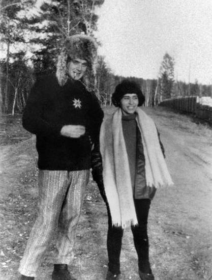 Иллюстрация к книге — Диссиденты [i_054.jpg]