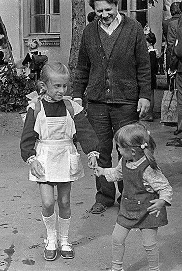 Иллюстрация к книге — Диссиденты [i_077.jpg]