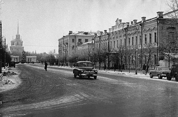 Иллюстрация к книге — Диссиденты [i_139.jpg]