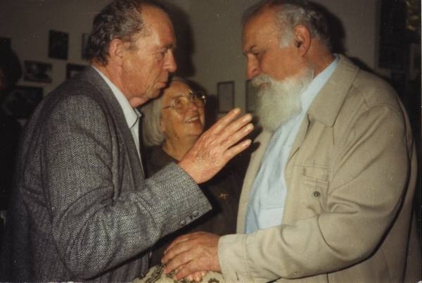 Иллюстрация к книге — Диссиденты [i_154.jpg]