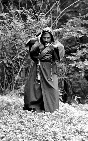 Иллюстрация к книге — Блеск и нищета 90-х [i_037.jpg]