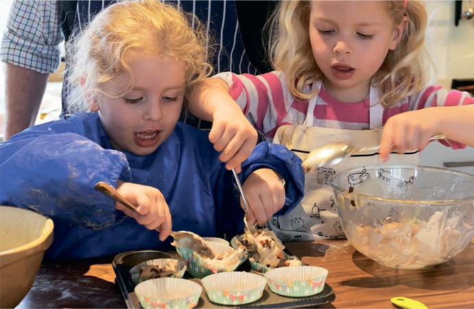 Иллюстрация к книге — Поваренок с пеленок: Как проводить время на кухне весело и с пользой [i_016.jpg]