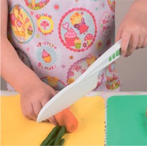 Иллюстрация к книге — Поваренок с пеленок: Как проводить время на кухне весело и с пользой [i_023.jpg]